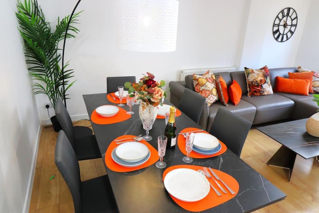 Hutchcomb Villa, 4 Bed Luxury House,Oxford+Parking Esterno foto